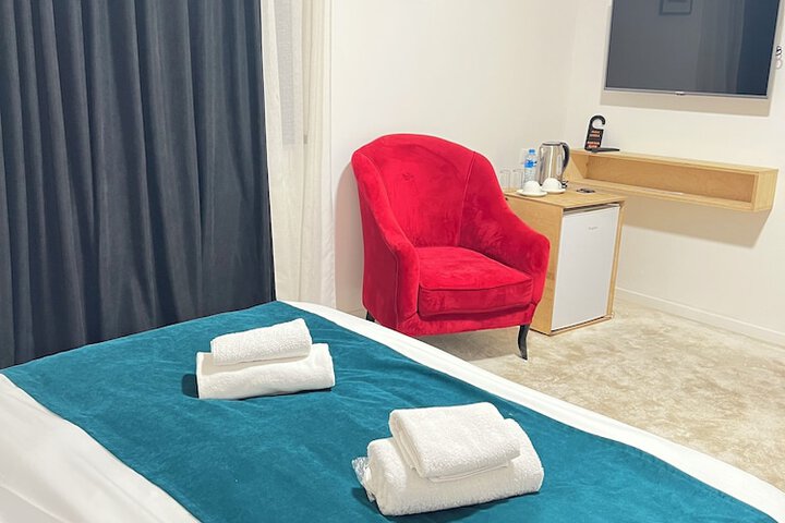 Room 20 of 36