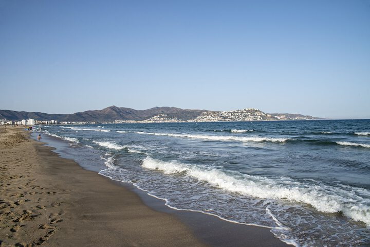 Beach 28 of 32