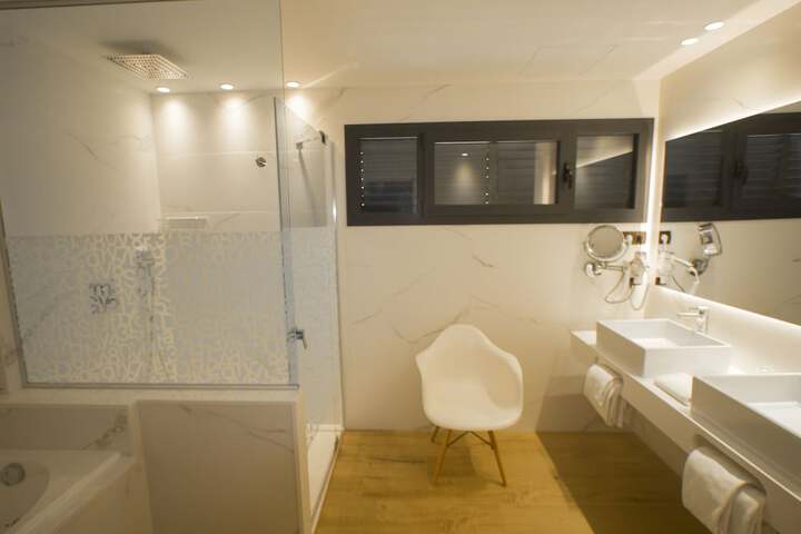 Clean Restrooms