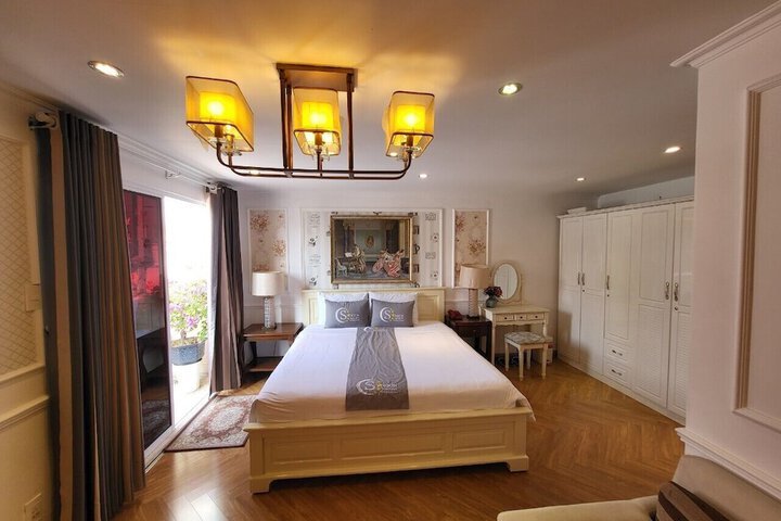 Room 30 of 91