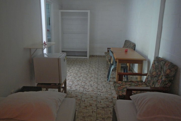 Room 23 of 128
