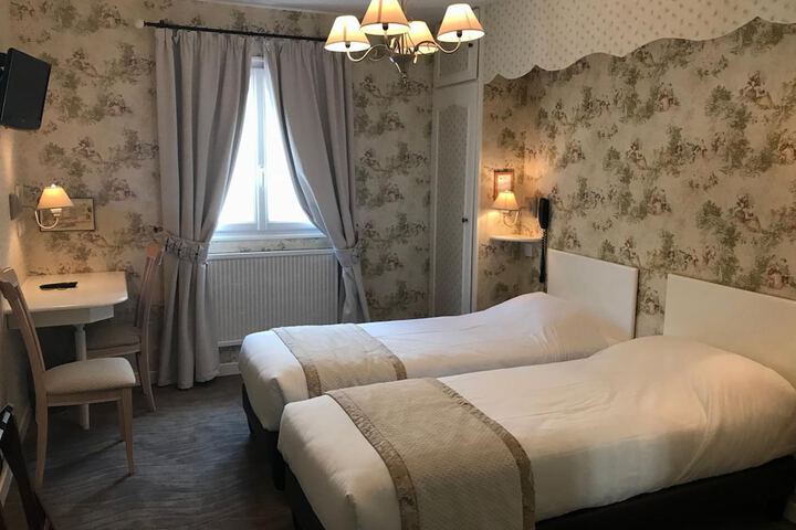 Room 20 of 65