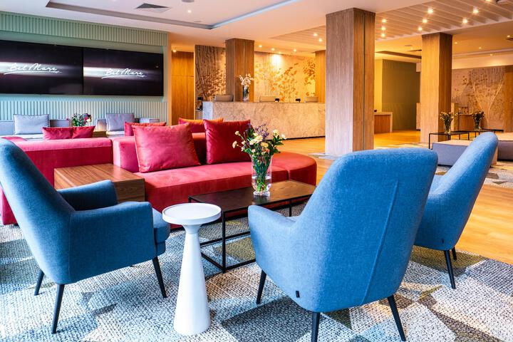 Hotel Interior 10 of 15