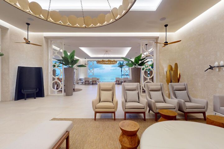 Hotel Interior 14 of 271