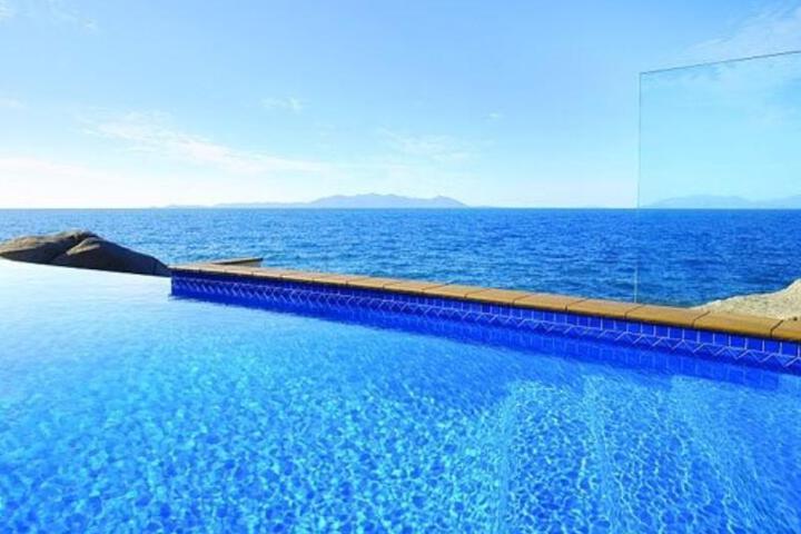 Pool 6 of 6