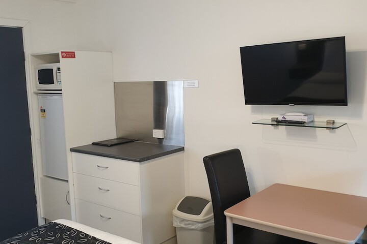 Room 12 of 42