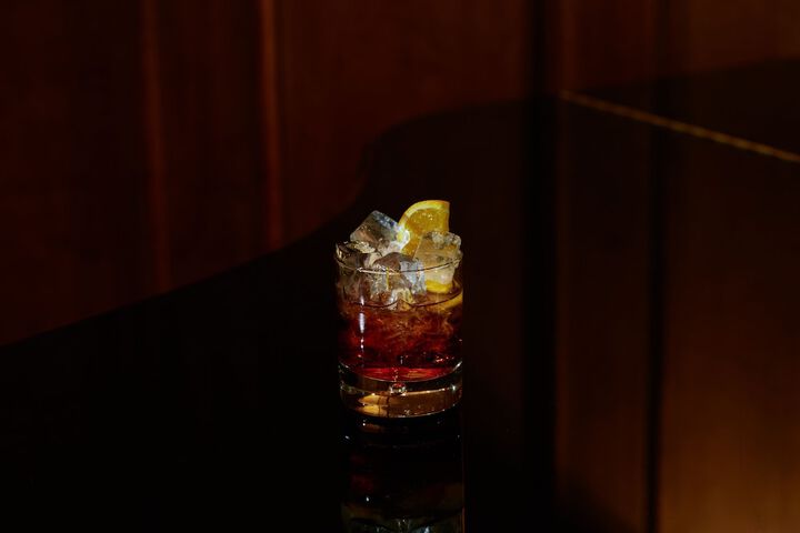 Lounge 73 of 125