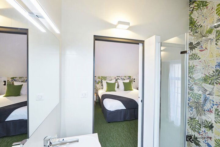 Room 19 of 52