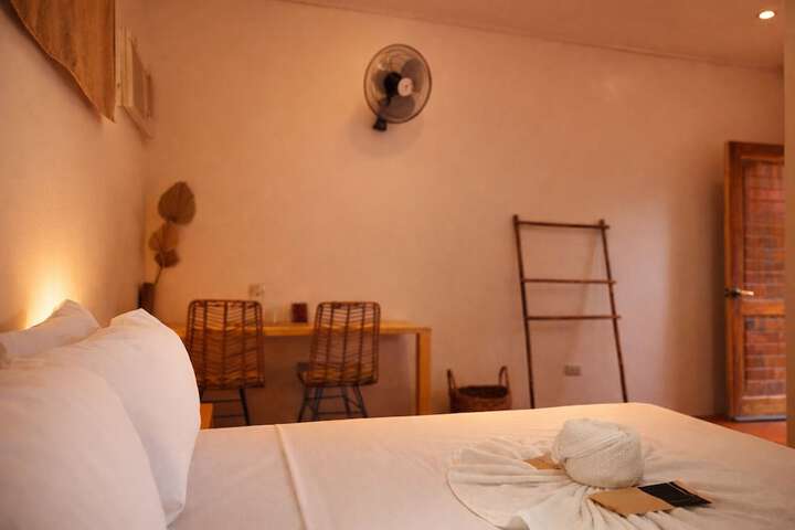 Room 14 of 35
