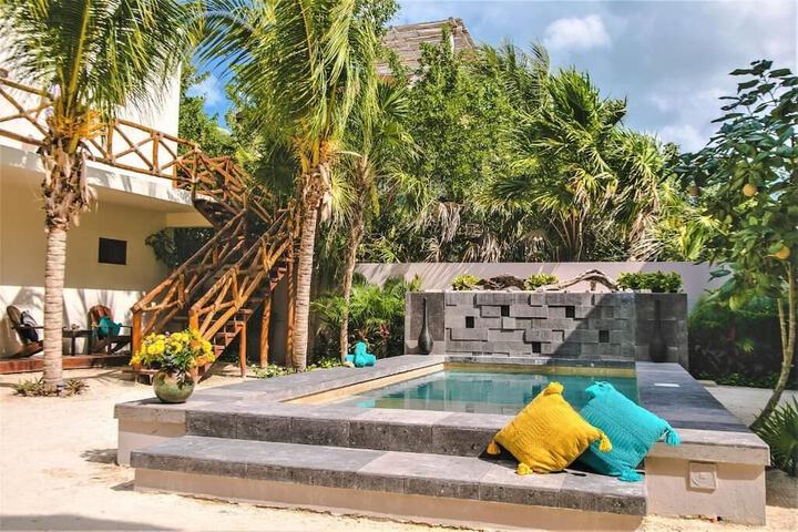 Hotel Boutique La Puerta Azul Beachfront - Adults Only in Isla Holbox