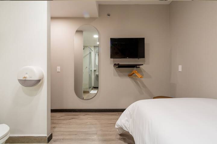Room 6 of 46