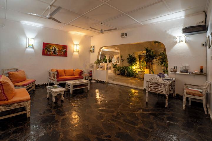 Hotel Interior 6 of 68