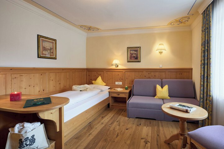 Room 21 of 110