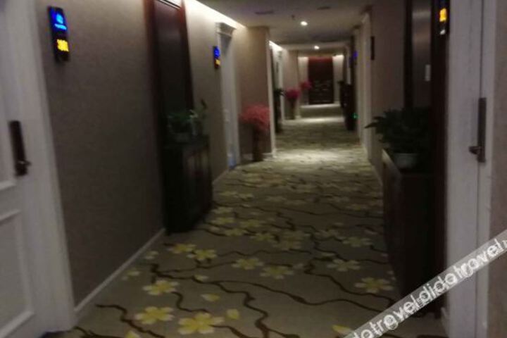 Hotel Interior 3 of 15