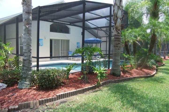 Property Grounds 27 of 35