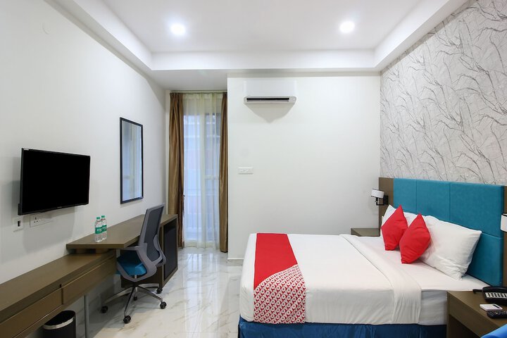 Room 5 of 26