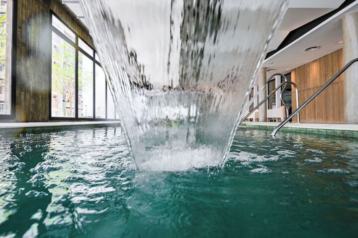 Pool 47 of 107