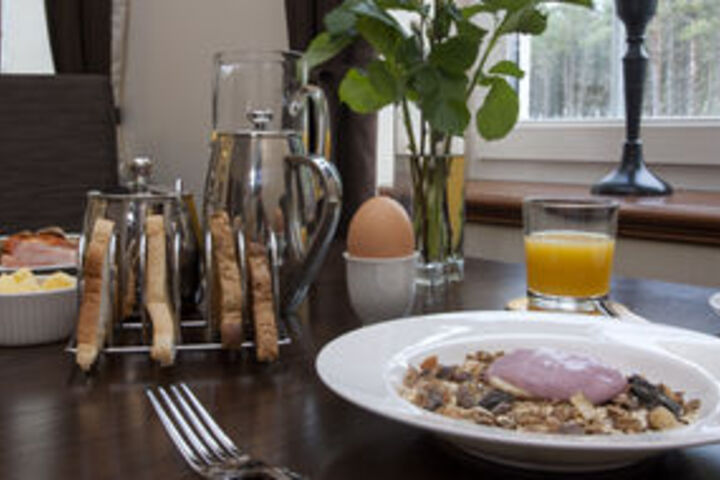 Breakfast/Coffee Service 5 of 28