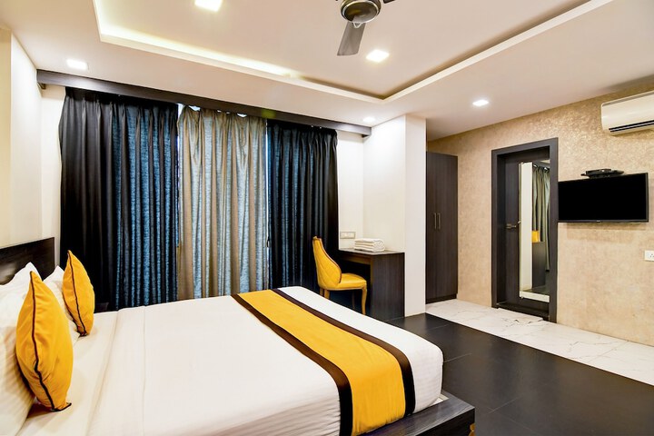 Room 27 of 117