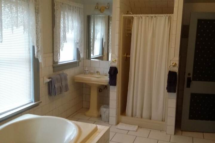 Room 41 of 59