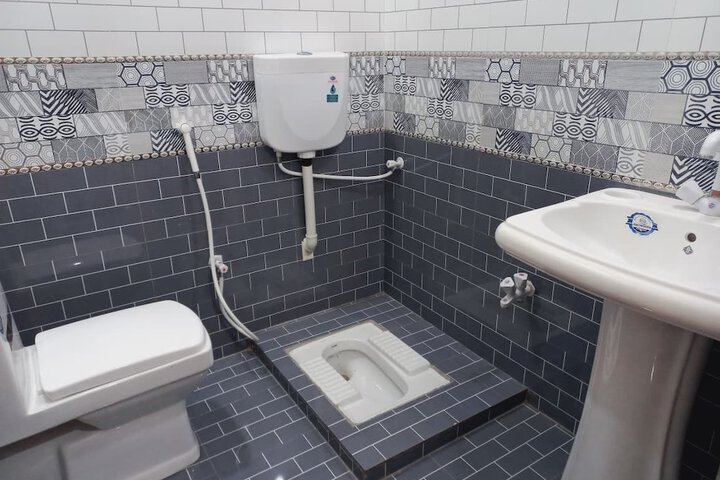 Room 2 of 14