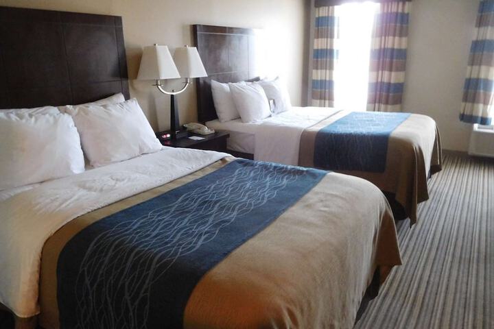2 Double Beds (2 of 5)