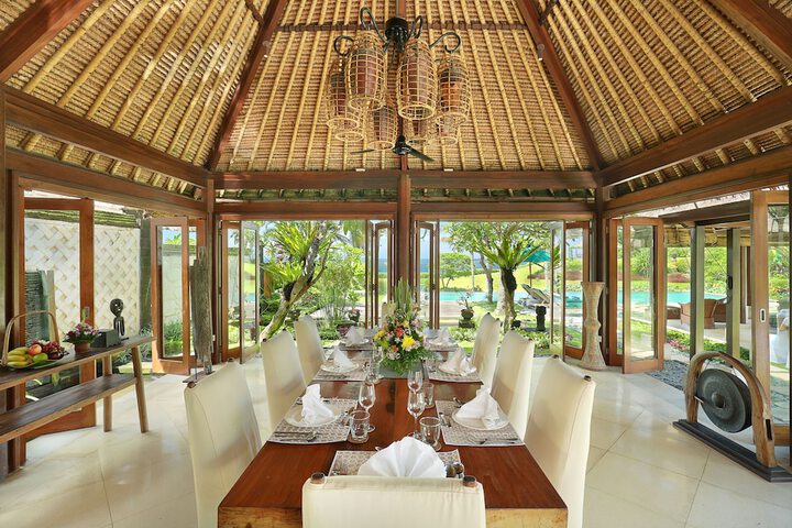 Dining Photos
