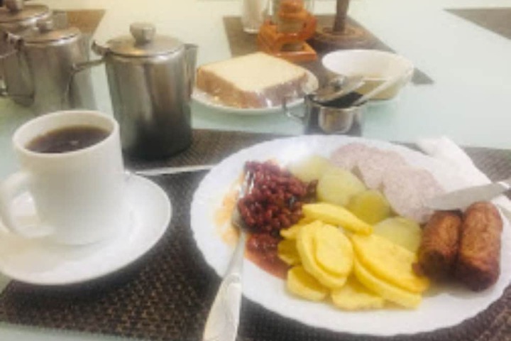 Breakfast/Coffee Service 17 of 25