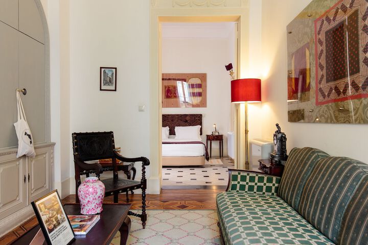 Room 30 of 65