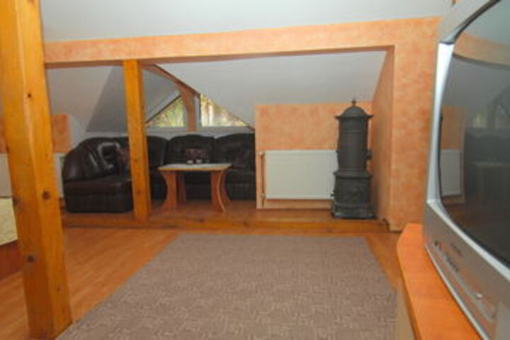 Room 45 of 49
