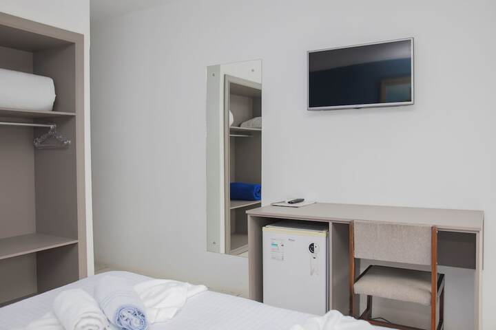 Room 12 of 43