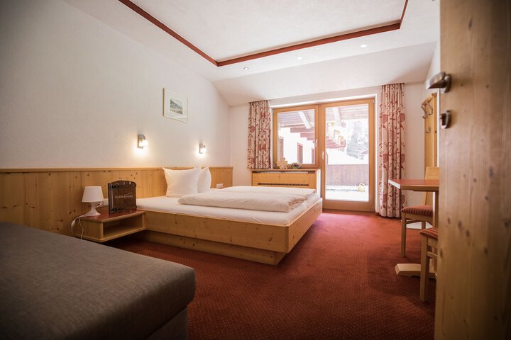 Room 7 of 22