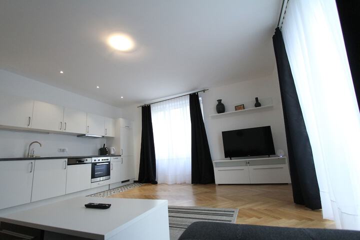 Image of Edelweiss City Apartments State Opera
