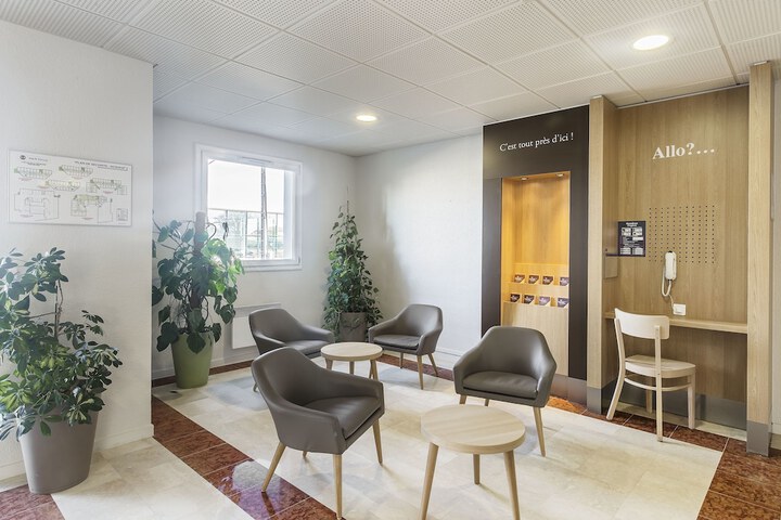 Lobby Entry