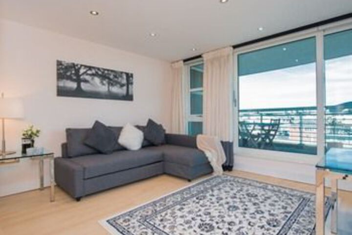 Cardiff Bay Luxury Retreat