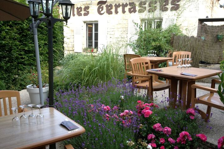 Terrace/Patio 13 of 16