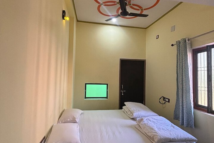 Room 11 of 63