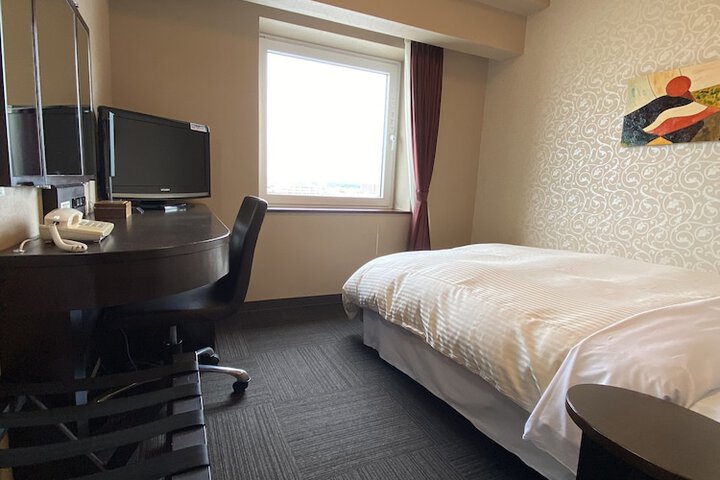Room 5 of 29