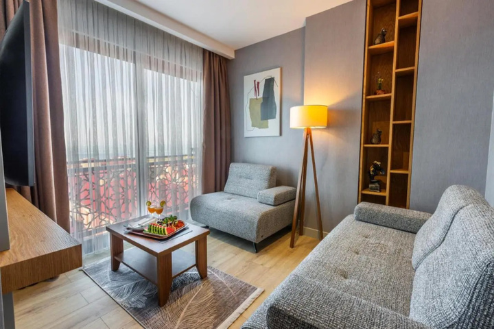 Room 21 of 43