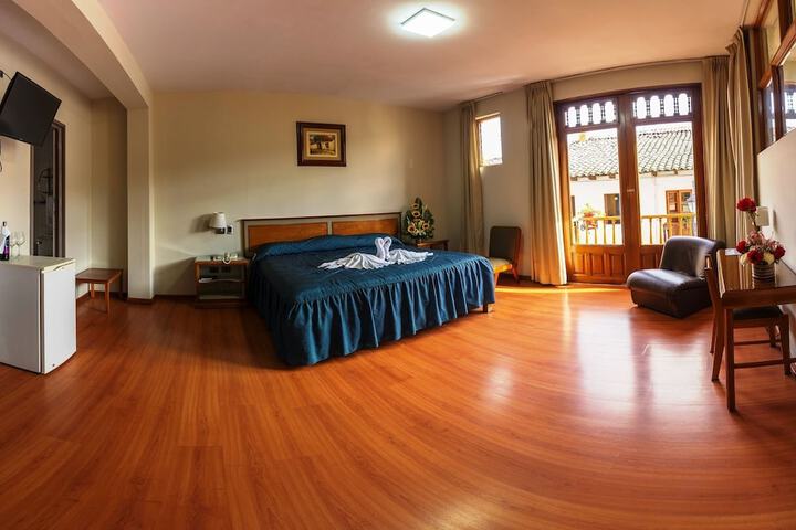Room 10 of 35