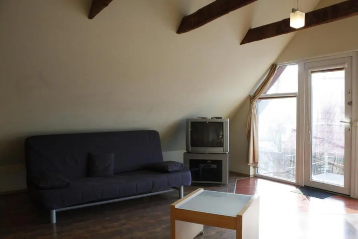 Room 3 of 12