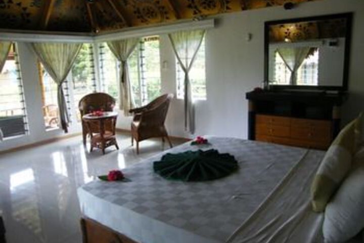 Room 21 of 24