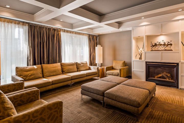 Hotel Lobby