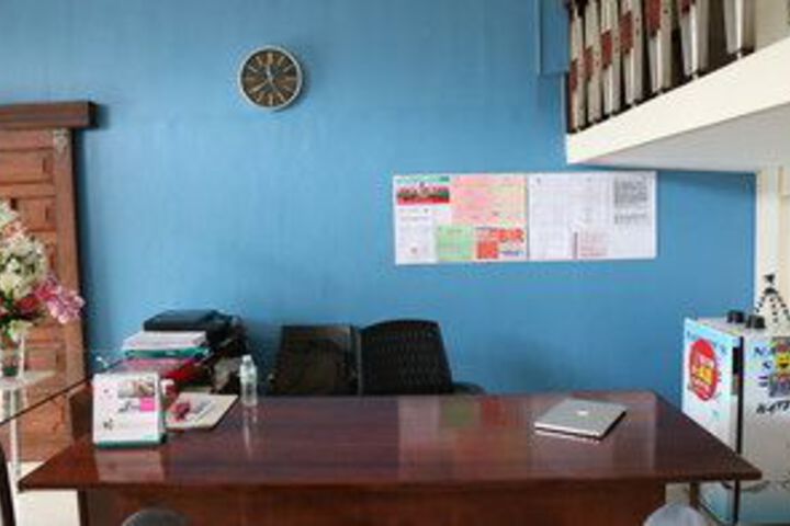 Business Center 7 of 36