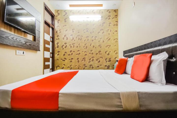 Hotel O Anand