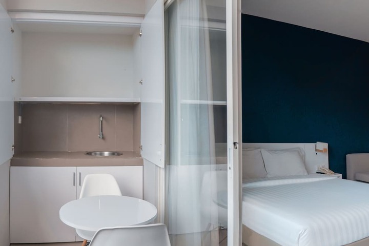 Room 11 of 71