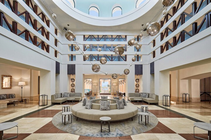 Hotel Interior 3 of 124