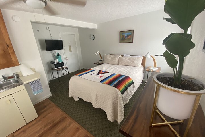 Room 17 of 75