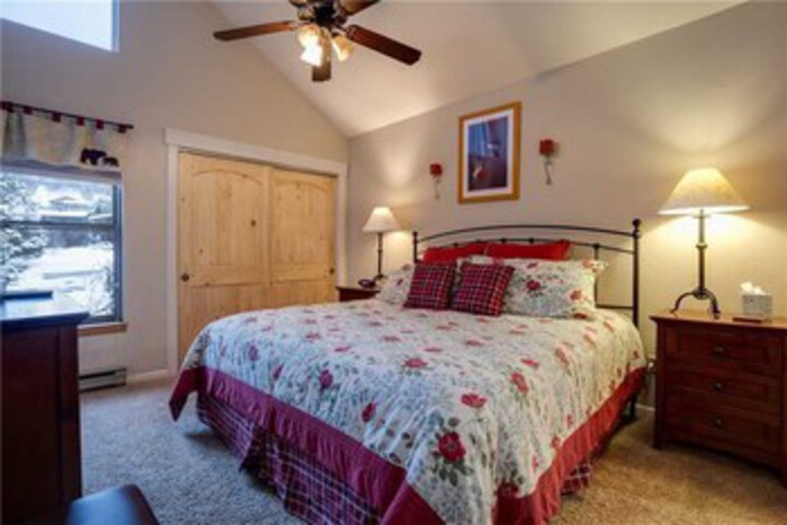 Room 41 of 43