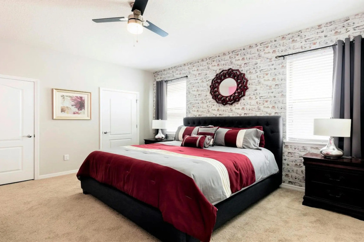 Room 5 of 29